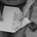 Чому в Україні така маленька зарплата?
