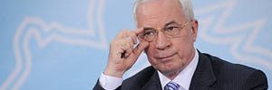 Азаров: Россия "своеобразно" устанавливает цену на газ