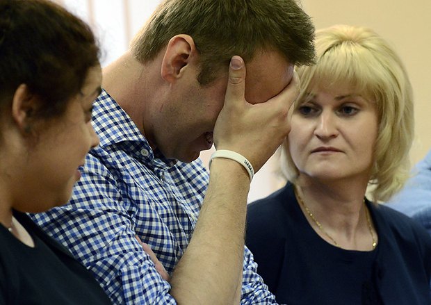 Теперь украинцы делают фейспалм, слушая заявления Навального