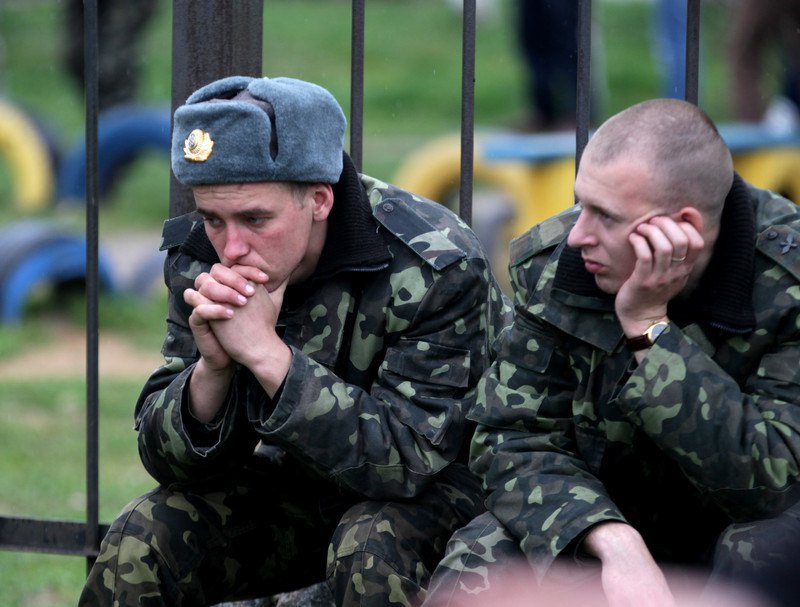 Президент РФ:  в Крыму происходит единение между российскими и украинскими военнослужащими