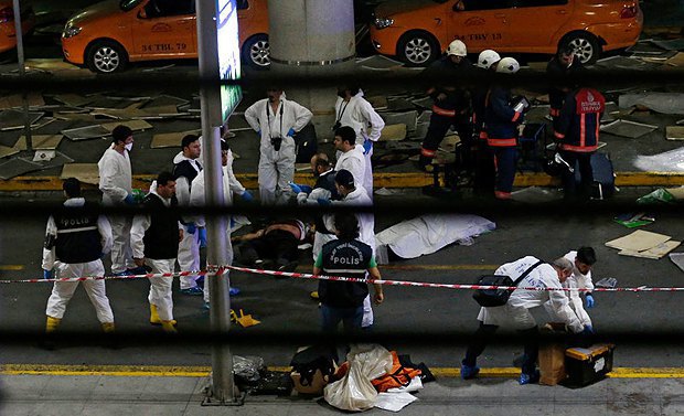 Возросло количество пострадавших украинцев в процессе теракта в аэропорту Стамбула