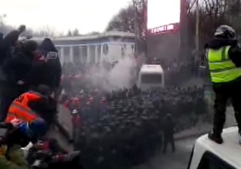 Сотни тысяч вышли на улица Киева. Хроника противостояния. (фото,видео) обновляется