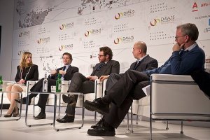 Давос: интернет делает благотворительность эффективнее 
