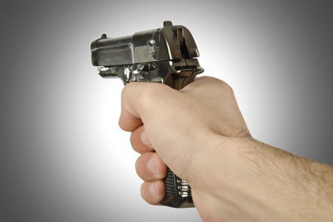 У Харкові 23-річному хлопцю вистрілили в голову