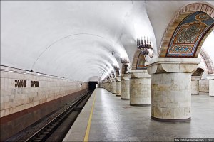 Метро "Золотые ворота" в Киеве закрыто для пассажиров