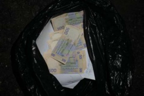 На Чернігівщині на хабарі спіймали заступника командира прикордонників