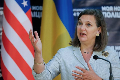 Посольство США: Банковій повідомили про результати переговорів Нуланд і Суркова
