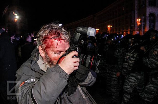 Журналист агентства Reuters пострадал от действий Беркута
