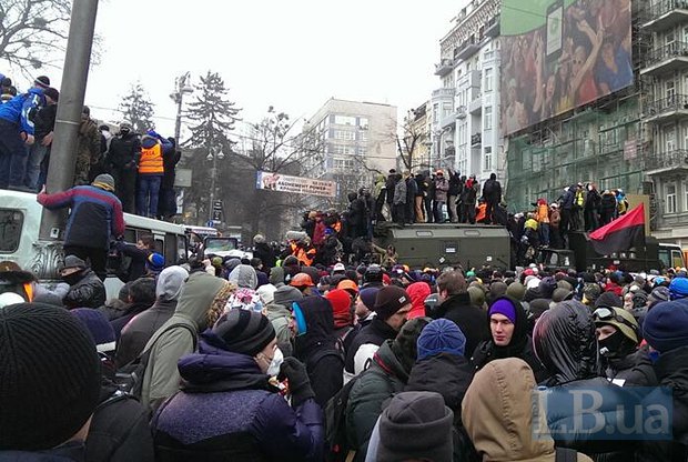 Сотни тысяч вышли на улица Киева. Хроника противостояния. (фото,видео) обновляется