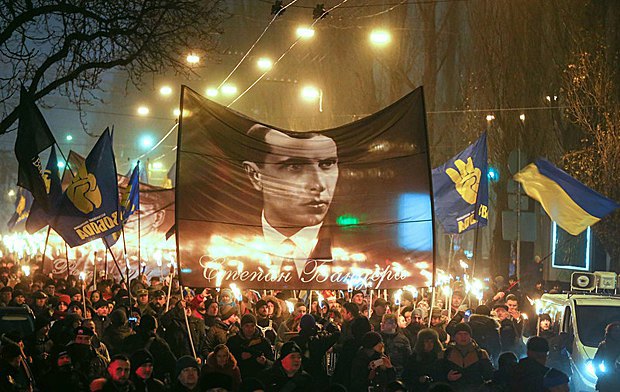 Украинцы отмечают 108-ю годовщину рождения Степана Бандеры, Киев,1 января 2017.