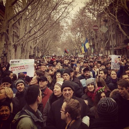 10 тысяч одесситов вышли на антивоенный митинг