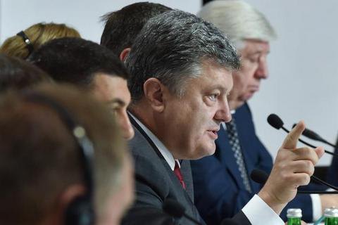 Порошенко хоче провести місцеві вибори на всіх підконтрольних територіях Донбасу