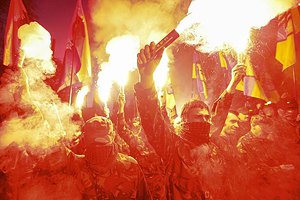 В Киеве прошел Марш героев