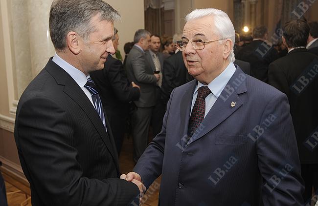 Посол РФ в Украине Михаил Зурабов и первый президент Украины Леонид Кравчук