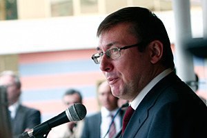 Луценко успешно прооперировали: "Я снова в строю"