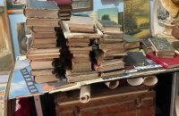 Європол затримав банду, яка викрала з бібліотек антикварні книги на 2,5 мільйона євро