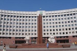 Ивано-Франковская область объявила о запрете ПР, КПУ и "Оппоблока"