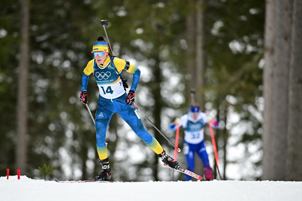 Олександра Меркушина під час гонки на Олімпійських іграх-2026