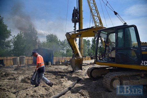 «Патриотику» не остановить: скандальное строительство на Осокорках продолжается