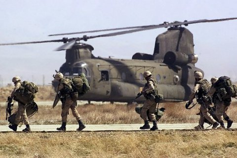 США начали вывод войск из Ирака, - АР