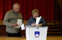 У Словенії тривають парламентські вибори: прем’єр Голоб змагається з протрампівським популістом