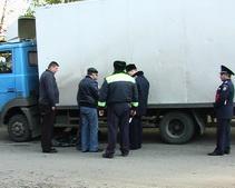 В Днепропетровске очередное ДТП: под колесами грузовика погибла женщина