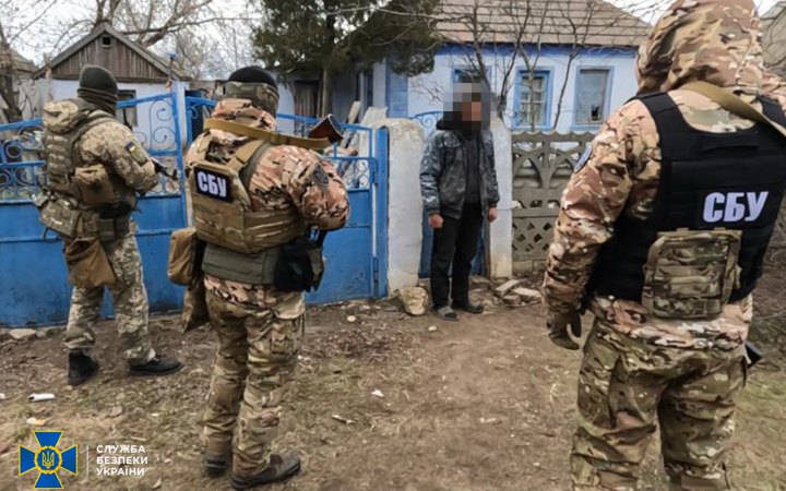 На Херсонщині затримали зрадника, який “здавав” окупантам українських патріотів