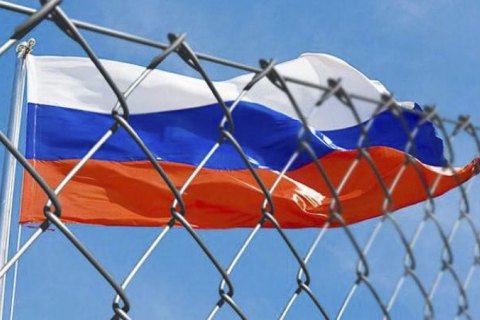 Посли ЄС погодили продовження економічних санкцій проти Росії через окупацію Криму