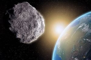 В небе над Киевом пронесся гигантский астероид