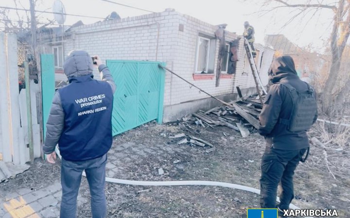  Окупанти обстріляли Куп'янський район та Вовчанськ, постраждали четверо людей