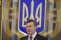 Янукович попросил Раду содействовать новым рабочим местам
