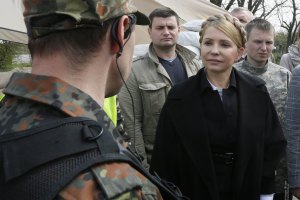 Тимошенко: за оснащення армії відповідає і влада, і суспільство