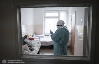 Кількість хворих на COVID-19 в Україні зросла до 10861