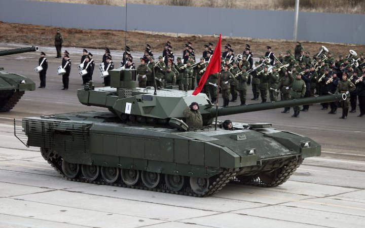 Окупанти відмовляються брати на озброєння сучасні російські танки через їхню несправність, – Міноборони Британії