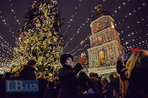 На старый Новый год в Киеве небольшой снег, до +1 градуса