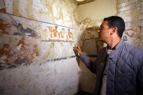 Археологи обнаружили в Египте гробницу возрастом около 4,4 тысячи лет