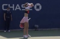 Тенісистка була оштрафована на US Open за те, що роздяглася на корті