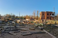 Росіяни пошкодили на Донеччині багатоповерхівки та приватні будинки