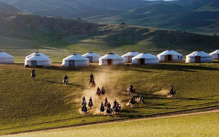 Монголія видаватиме дозволи на проживання усім росіянам, які по них звернуться