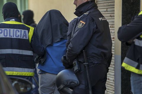 В Іспанії затримали офіцера російської поліції з фальшивим українським паспортом
