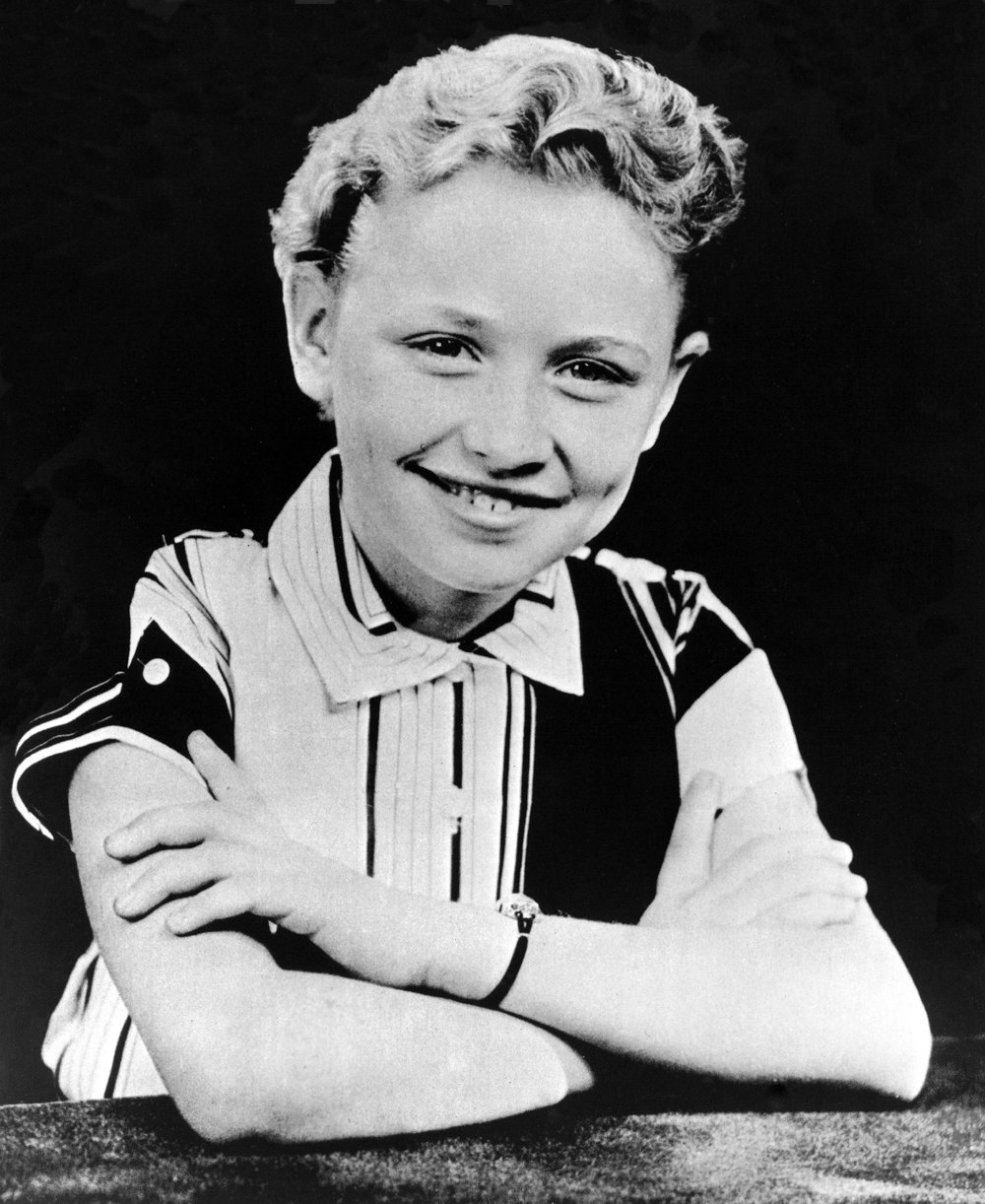 Dolly Rebecca Parton at the age of about 10.