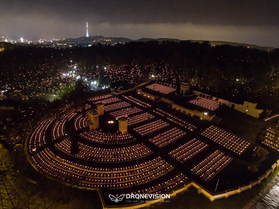 Личаківський цвинтар у День усіх святих, 2019 рік