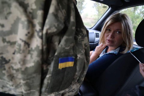 Геращенко: Украина "глушит" российские каналы в 180 населенных пунктах на Донбассе