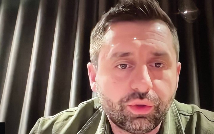 Арахамія: потенційний мирний сценарій передбачає референдум і вибори президента протягом 90 днів