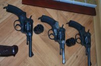Правоохранители изъяли склад оружия в Запорожье
