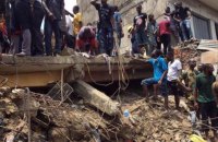 Кількість загиблих під час обвалення будівлі школи в Нігерії досягла 20 людей