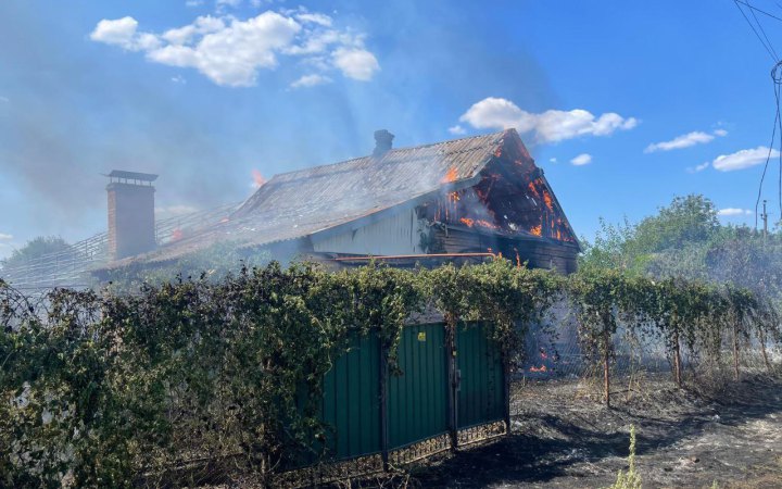 Унаслідок російських обстрілів на Дніпропетровщині постраждала цивільна