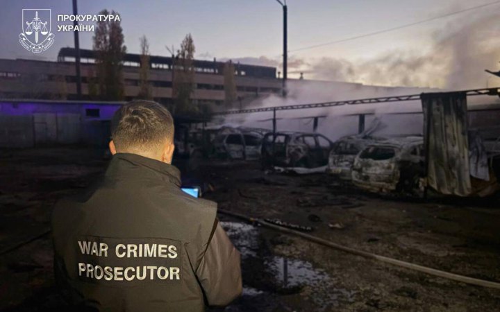 Росіяни атакували Павлоград дронами: загинув чоловік, поранена дитина