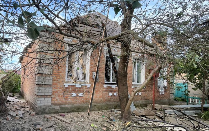 ​Росіяни продовжують обстрілювати Нікополь та ОТГ Дніпропетровщини, поранено жінку