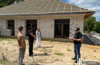 Ексочільнику ДСНС на Вінниччині закидають використання підлеглих на власному будівництві та ремонтах